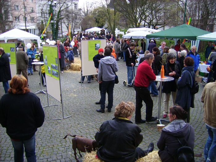 Ostermarkt 2008 - En haufe Leut'